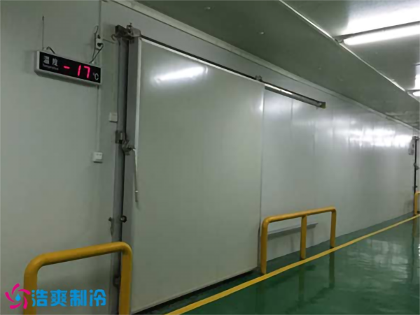 建造一个小型冷库有哪些常见注意事项？